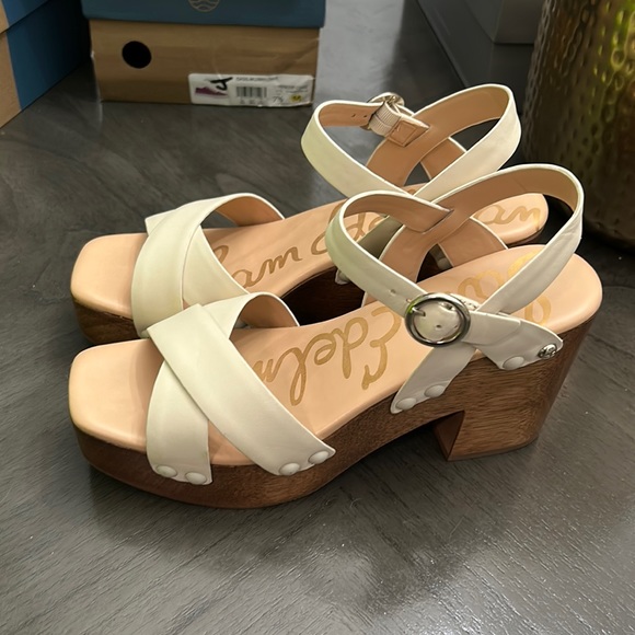 Sam Edelman - Josefine Platform in Ivory - Picture 7 of 11